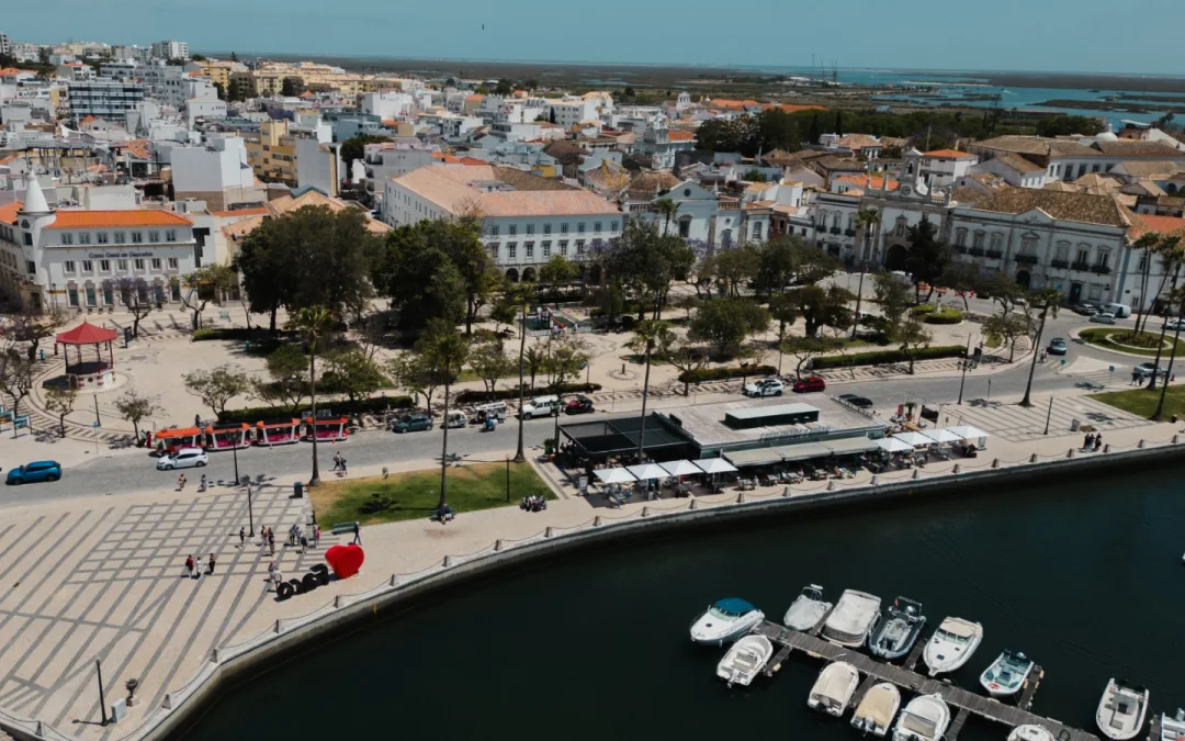 Faro reúne parceiros para melhorar recolha de resíduos e limpeza urbana