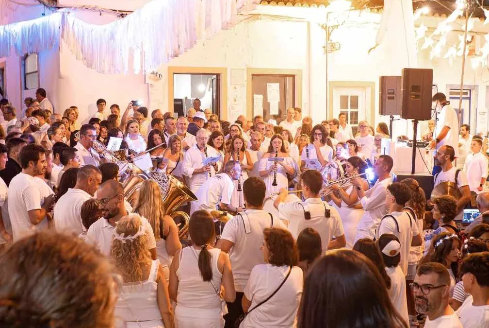 Noite Branca em Paderne promete animação e gastronomia a 8 de agosto