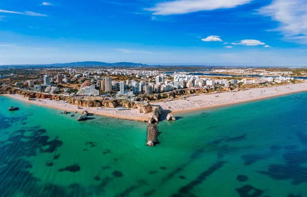 Portimão marca o Dia do Turismo com atividades gratuitas e análise do impacto da inteligência artificial