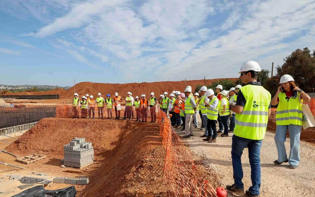Mais de 50 engenheiros visitam Estação de Dessalinização do Algarve para conhecer projeto